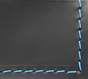 黒/ブルー糸